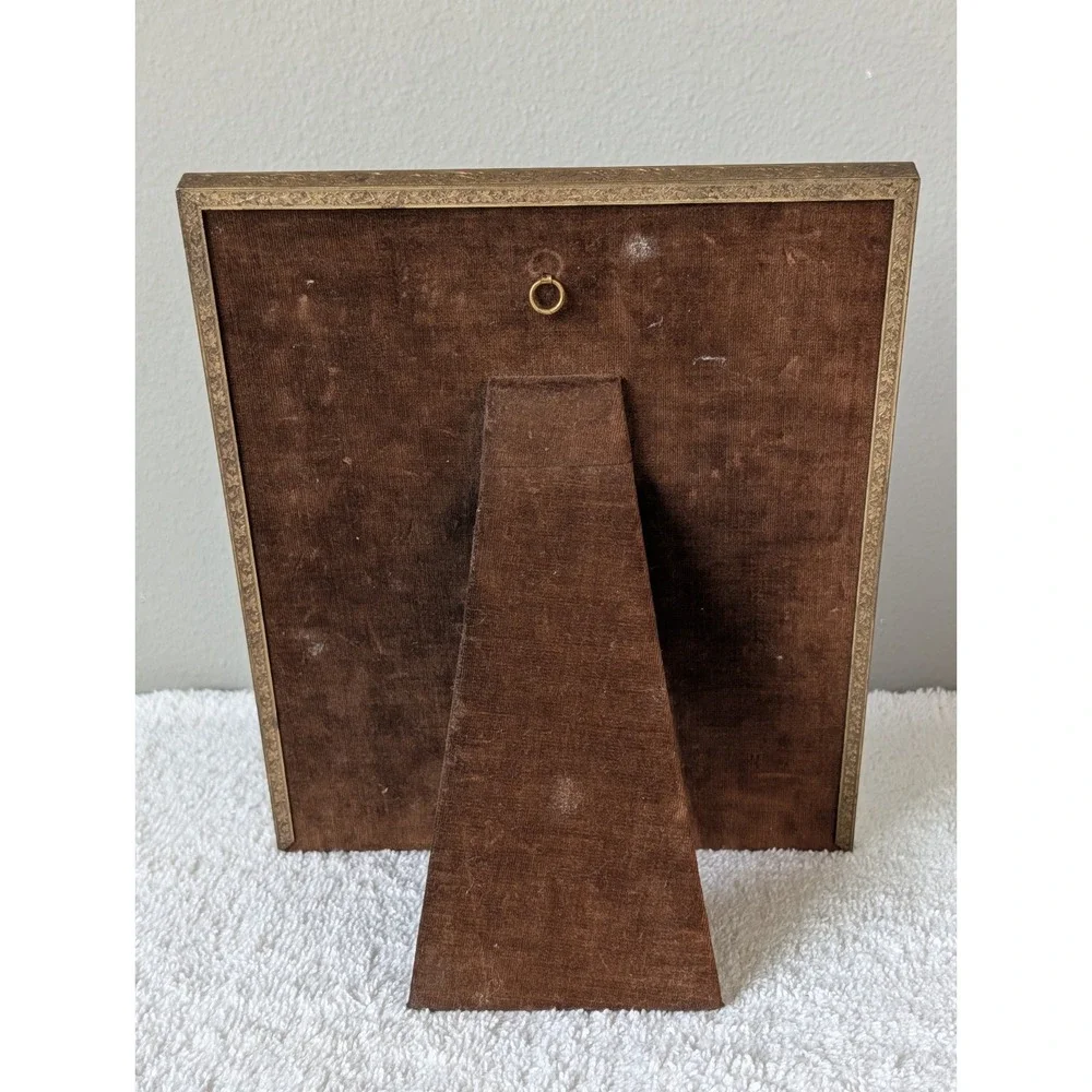 Vintage Arch Gold-Tone Filigree Metal Photo Frame Velvet Back Easel 8 X 10